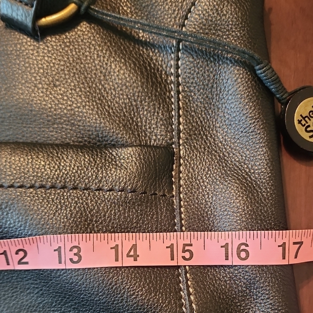 The Sak Black Pebbled Leather Tote Shoulder Bag Brass Hardware - Picture 10 of 11